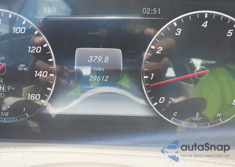 2019 Mercedes-Benz S 560 4Matic z USA, uszkodzony, nr VIN WDDUG8GB7KA441064